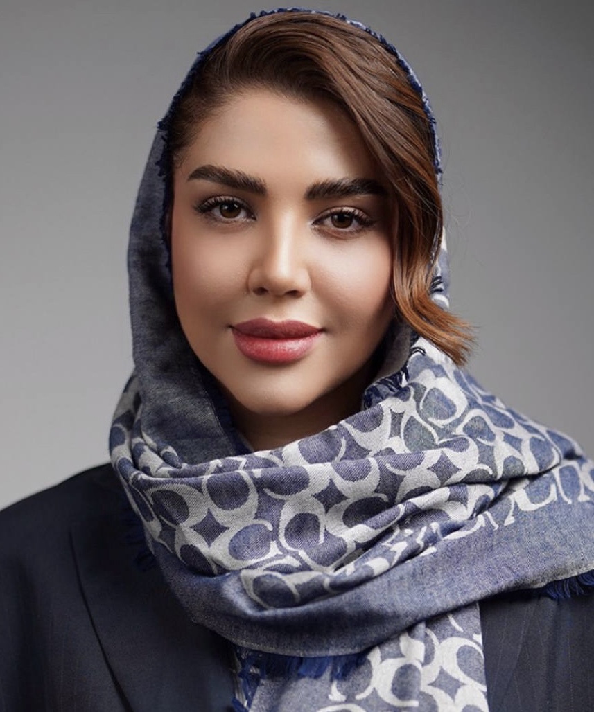 آتنا وکیلی